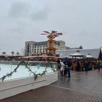 Carmel Christkindlmarkt - Skating Rinks Near Me - Carmel, Indiana Carmel Christkindlmarkt - Skating Rinks Near Me - Carmel, Indiana
