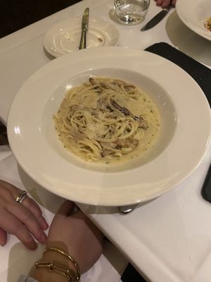 Christopher's by null