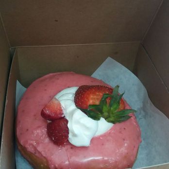 Doe Donuts - Strawberry cream - Donuts Near Me - Portland, Oregon