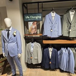 Charles Tyrwhitt - Suited