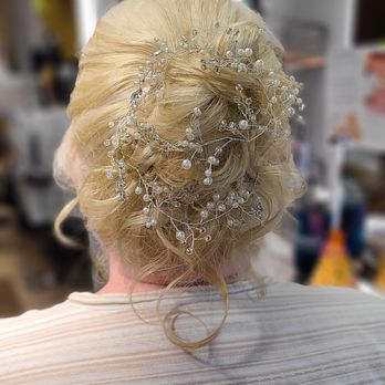 Salon Fresco - Special occasion style - Hair Salons Near Me - Lower Burrell, Pennsylvania Salon Fresco - Special occasion style - Hair Salons Near Me - Lower Burrell, Pennsylvania