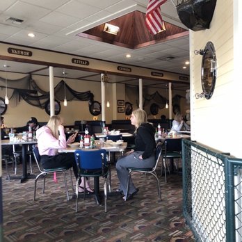 Mukilteo's Speedway Cafe - American Near Me - Mukilteo, Washington