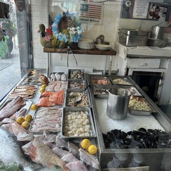 Swan Oyster Depot - Seafood Near Me - San Francisco, California Swan Oyster Depot - Seafood Near Me - San Francisco, California