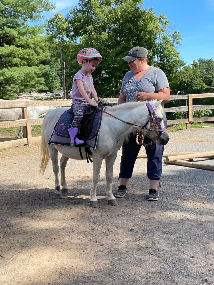 RIDE FROM THE START Updated August 2024 15 Photos 4120 Bowers Rd, Kearneysville, West