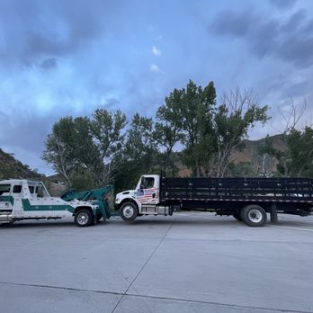Valley Towing - Towing Near Me - Rifle, Colorado Valley Towing - Towing Near Me - Rifle, Colorado