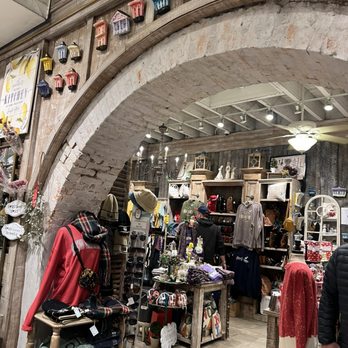 Forever New Orleans - Inside - Accessories Near Me - New Orleans, Louisiana Forever New Orleans - Inside - Accessories Near Me - New Orleans, Louisiana