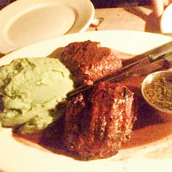 Tango Sur - El Filet: range grown filet Mignon, cooked in the grill, topped with red onion wine sauce, served with spinach mashed potatoes - Latin American Near Me - Chicago, Illinois Tango Sur - El Filet: range grown filet Mignon, cooked in the grill, topped with red onion wine sauce, served with spinach mashed potatoes - Latin American Near Me - Chicago, Illinois