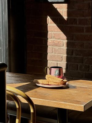 Crispy Heaven bakery and restaurant by null