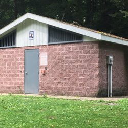 Grubb Lake - Bathroom facility