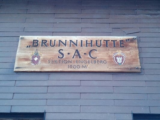 Brunnihütte SAC by null