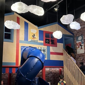 GOSHT - Kids area. But they had to stay quite. Even though there was a bday party and we heard all about it and even sang along lol - Steakhouses Near Me - Brooklyn, New York