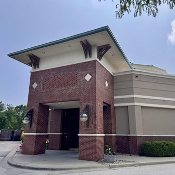 23rd Street Brewery - Plenty of surface parking right outside. - Breweries Near Me - Lawrence, Kansas