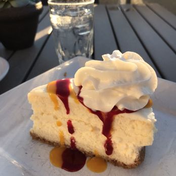 Dorn's Original Breakers Cafe - Seafood Near Me - Morro Bay, California