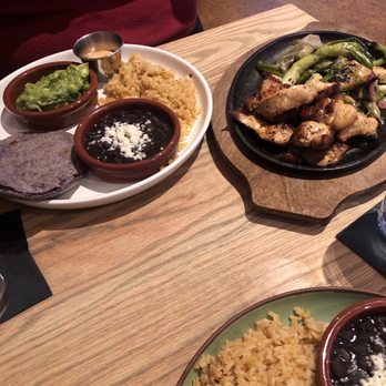 Chicheria Mexican Kitchen - Chicken fajita - Mexican Near Me - Atlanta, Georgia