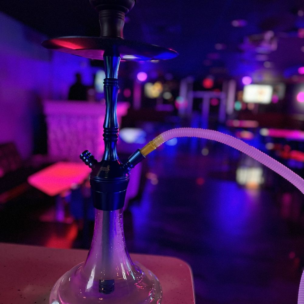 Kendall Jenner and Gigi Hadid on Over a Decade of Friendship in Fashion |  Vogue's October 2025 Cover Story | Vogue, image size:1000x1000