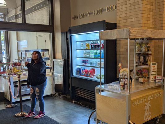 Palmvy Hot Dogs by null