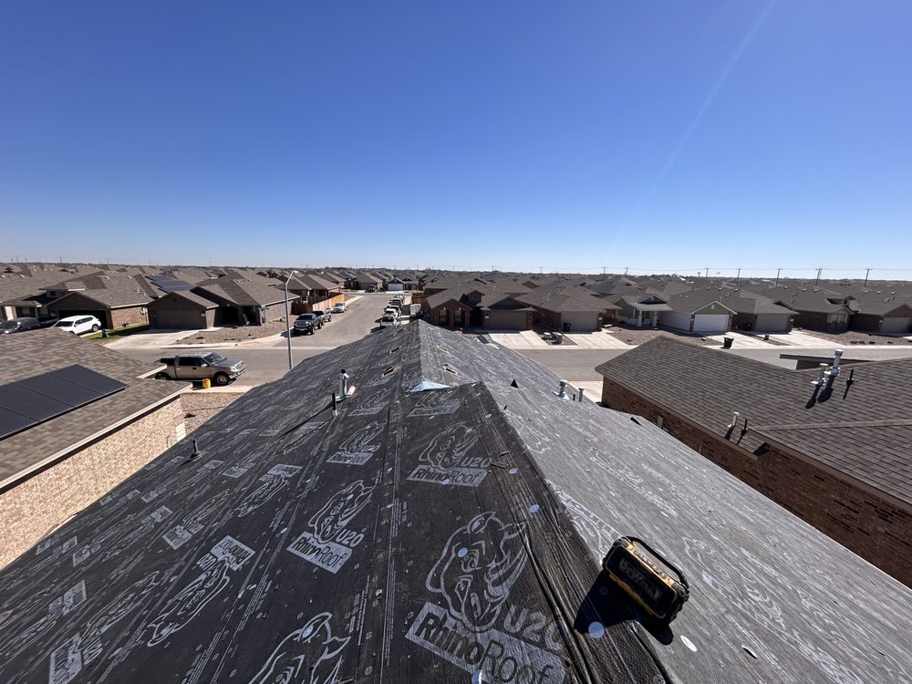 Slide of Christian Rivas Roofing