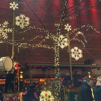 Snowflake Lane - Festivals Near Me - Bellevue, Washington Snowflake Lane - Festivals Near Me - Bellevue, Washington