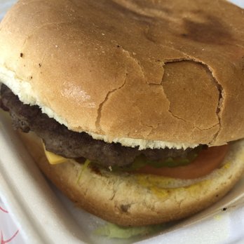 Freddy's Deli and Grill - 11.9.20 - Lunch - Cheeseburger (Very Dry Bun) - Delis Near Me - Houston, Texas Freddy's Deli and Grill - 11.9.20 - Lunch - Cheeseburger (Very Dry Bun) - Delis Near Me - Houston, Texas