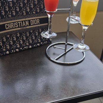 Macy's Wine Bar - Mimosa flight - Wine Bars Near Me - San Francisco, California