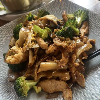 JIA Asian Street Kitchen - PAD SEE EW - a must have - Pan Asian Near Me - Bend, Oregon JIA Asian Street Kitchen - PAD SEE EW - a must have - Pan Asian Near Me - Bend, Oregon