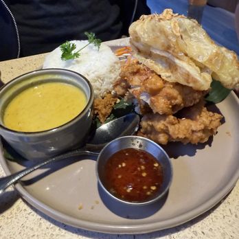 Khao Hom - Roti Gai Tod - Thai Near Me - Hayward, California Khao Hom - Roti Gai Tod - Thai Near Me - Hayward, California