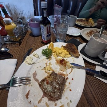 Roc & Sol Diner - New York steak and eggs !!! - Diners Near Me - Sacramento, California Roc & Sol Diner - New York steak and eggs !!! - Diners Near Me - Sacramento, California