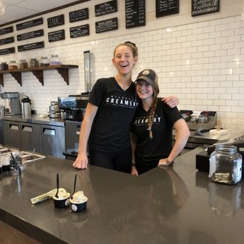 Nicholas Creamery - Ice Cream & Frozen Yogurt Near Me - Fair Haven, New Jersey