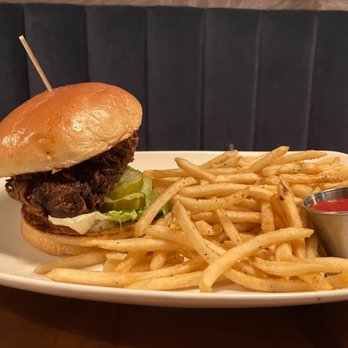 Tower Kitchen & Bar - RYAN'S NASHVILLE HOT CHICKEN - American Near Me - Rockford, Illinois