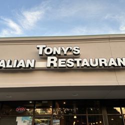 Tony's Italian Restaurant - Front of Store
