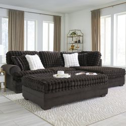 Classic Home Furniture - Sectional with oversized ottoman in expresso