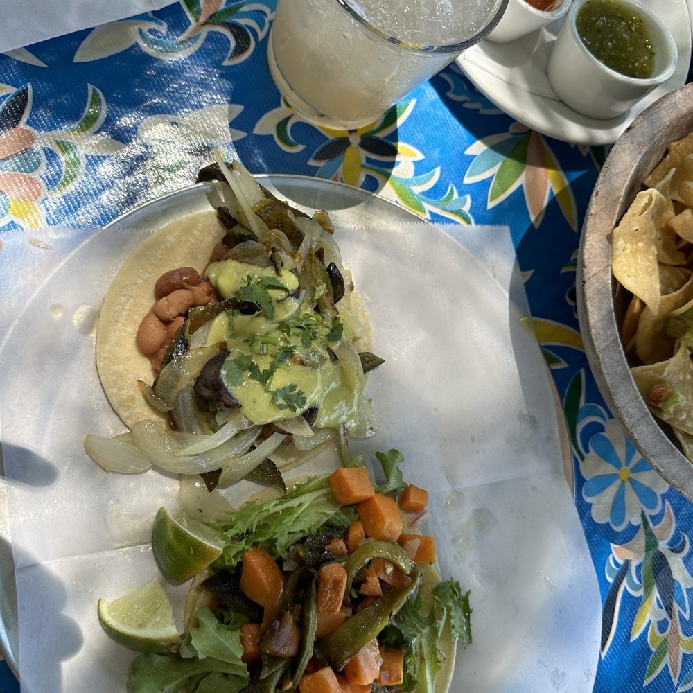 Sweet potato taco and veggie taco Sweet potato taco and veggie taco