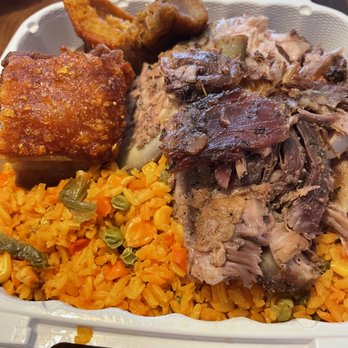 Tu Casa Restaurant - Yellow rice with ribs and chicharron - Latin American Near Me - Orlando, Florida Tu Casa Restaurant - Yellow rice with ribs and chicharron - Latin American Near Me - Orlando, Florida