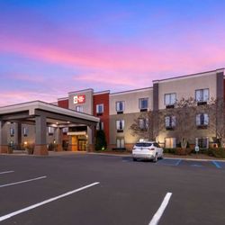 Best Western Plus Gadsden Hotel & Suites - Exterior - Twilight