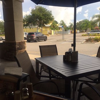 Brooklyn Pizza - Outdoor seating area - Pizza Near Me - Seminole, Florida Brooklyn Pizza - Outdoor seating area - Pizza Near Me - Seminole, Florida