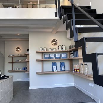 Luuk’s Coffee Vijzelgracht - Coffee & Tea Near Me - Amsterdam, New Hampshire Luuk’s Coffee Vijzelgracht - Coffee & Tea Near Me - Amsterdam, New Hampshire