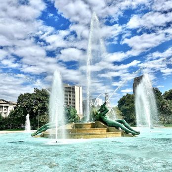 Logan Circle - Logan Circle - Parks Near Me - Philadelphia, Pennsylvania Logan Circle - Logan Circle - Parks Near Me - Philadelphia, Pennsylvania