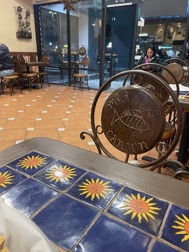 Cancun Seafood & Mexican Grill