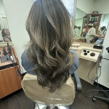 Sola Salons - My new bayalage & cut today by Valarie in Studio #28 - Skin Care Near Me - Cupertino, California Sola Salons - My new bayalage & cut today by Valarie in Studio #28 - Skin Care Near Me - Cupertino, California