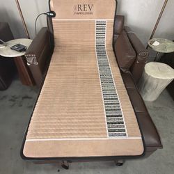 REV IV & Wellness - Bio mat in full effect!!