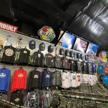 Maui Tropix Kahului - Sports Wear Near Me - Kahului, Hawaii