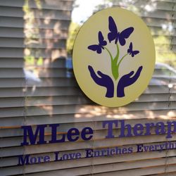 MLee Therapy