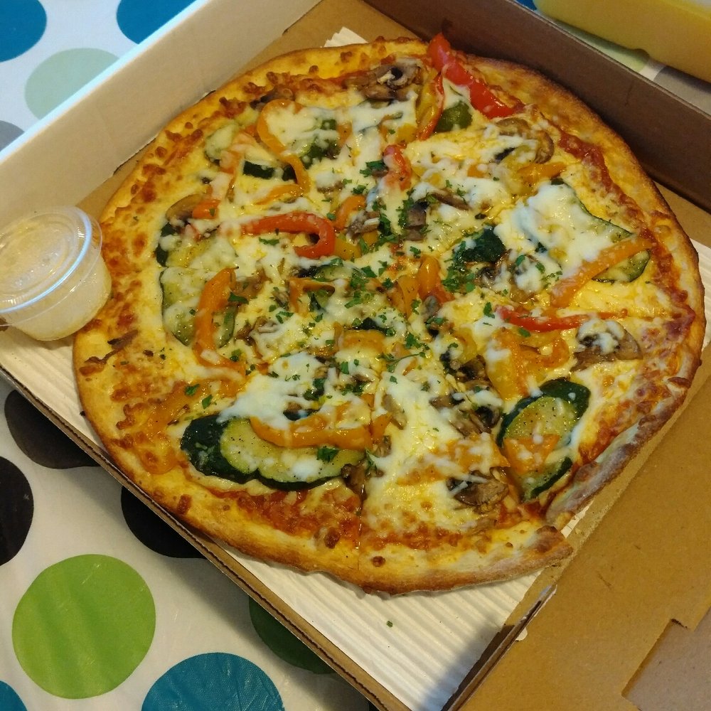 Jz's Pizza - Create Your Own Pizza small: Arrabbiata + Chipotle sauce, Mozzarella, Zucchini, Mushrooms, Roasted Red Peppers, Sundried Tomatoes - Pizza Near Me - Toronto, Ontario