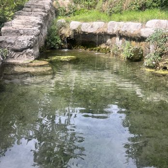 Carlito Springs - Hiking Near Me - Cedar Crest, New Mexico