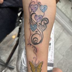 Rix Tattoos & Body Piercing
