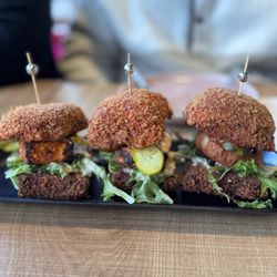 Gupshup Social - Kurkure sliders