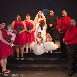 Siera Huff Photography - The entire wedding party.