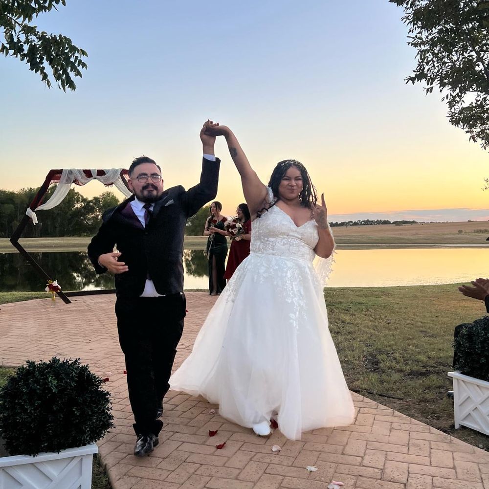 Texas Rose Festival 2024 Souvenir Magazine by mrobertsdigital - Issuu, image size:1000x1000