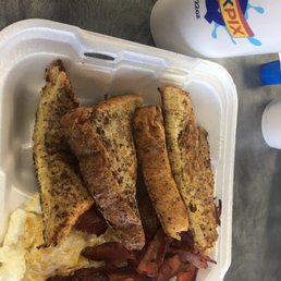 Breakfast platter with French Toast & Bacon