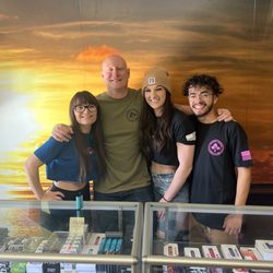 Sunset Vapor  Vape & CBD - Sunset Vapor Crew